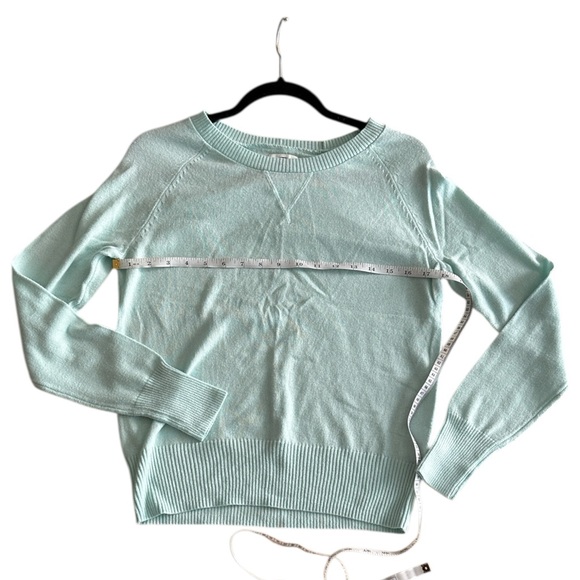 Old Navy Soft Knit Sweater in Light Blue - Picture 1 of 6